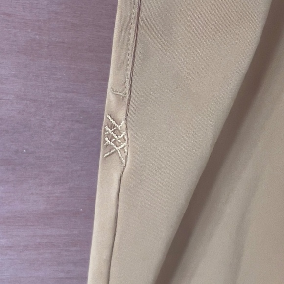 RHONE Commuter pants men's size 32x30 slim gold yellow mustard casual pockets - Picture 7 of 10